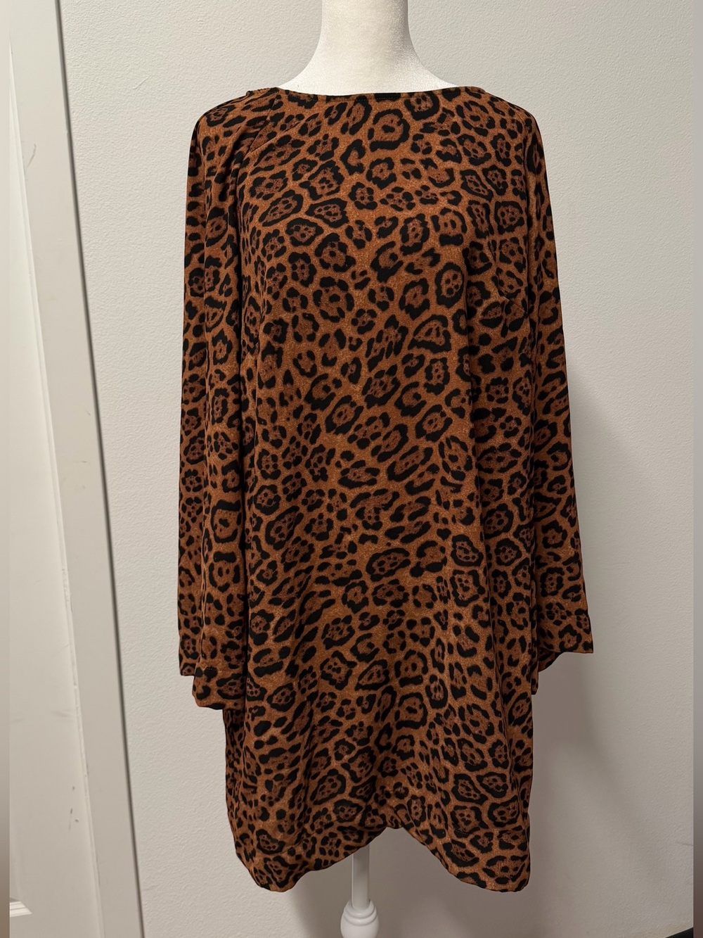 H&M Leopard Print Long Sleeve Tunic Top Brown Black Animal Print Size Large